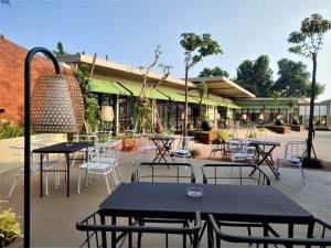 Bening Resto & Dinginkan