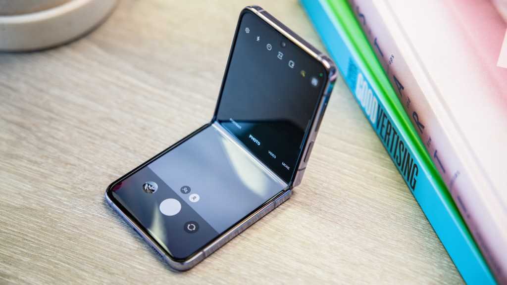 Samsung Galaxy Z Flip 4